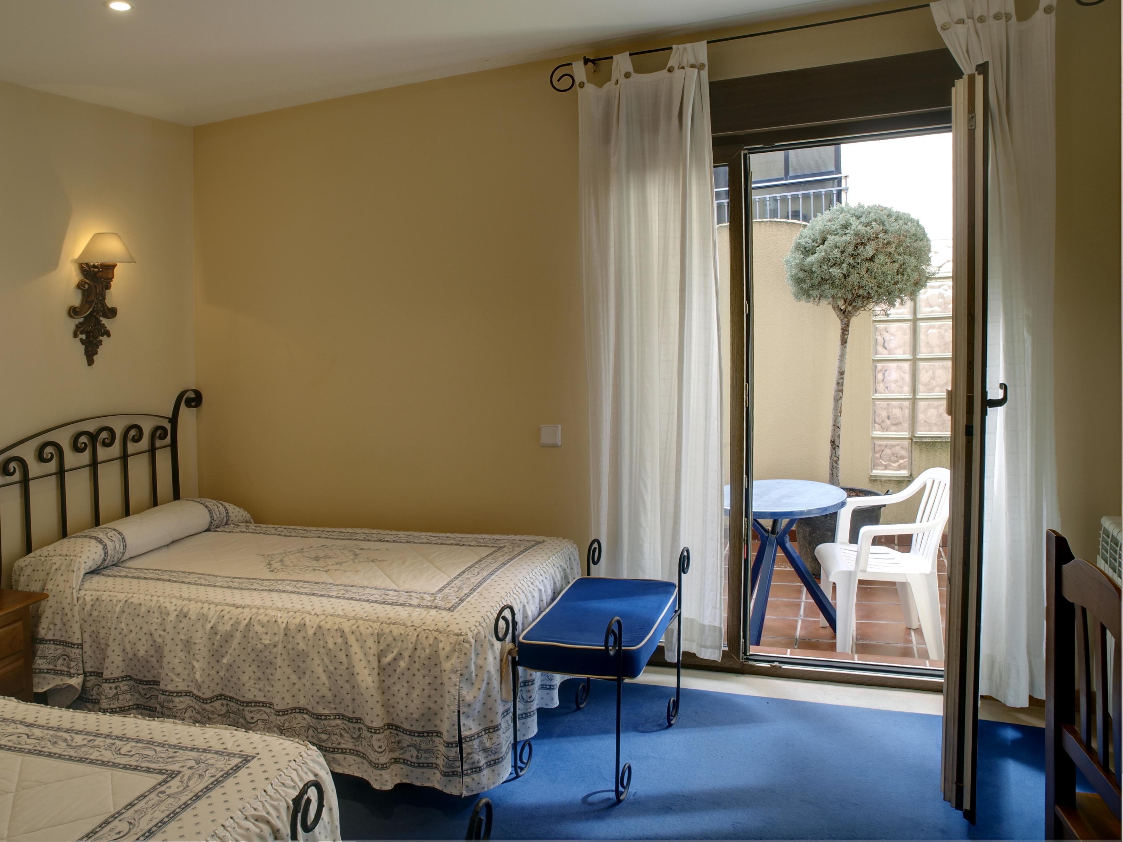 Hotel Arco San Vicente Ávila Eksteriør bilde