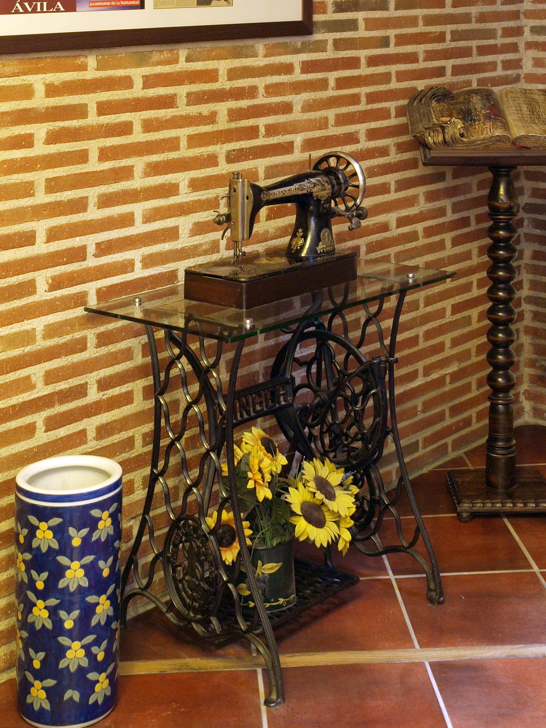 Hotel Arco San Vicente Ávila Eksteriør bilde