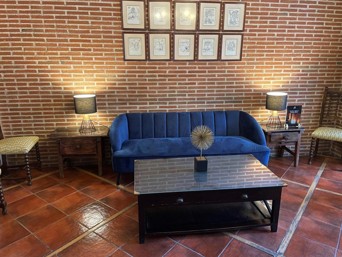 Hotel Arco San Vicente Ávila Eksteriør bilde