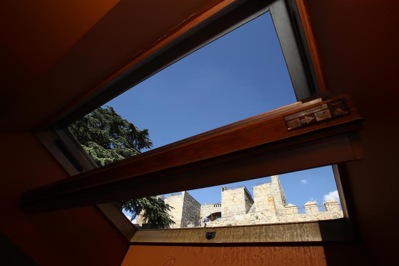 Hotel Arco San Vicente Ávila Eksteriør bilde