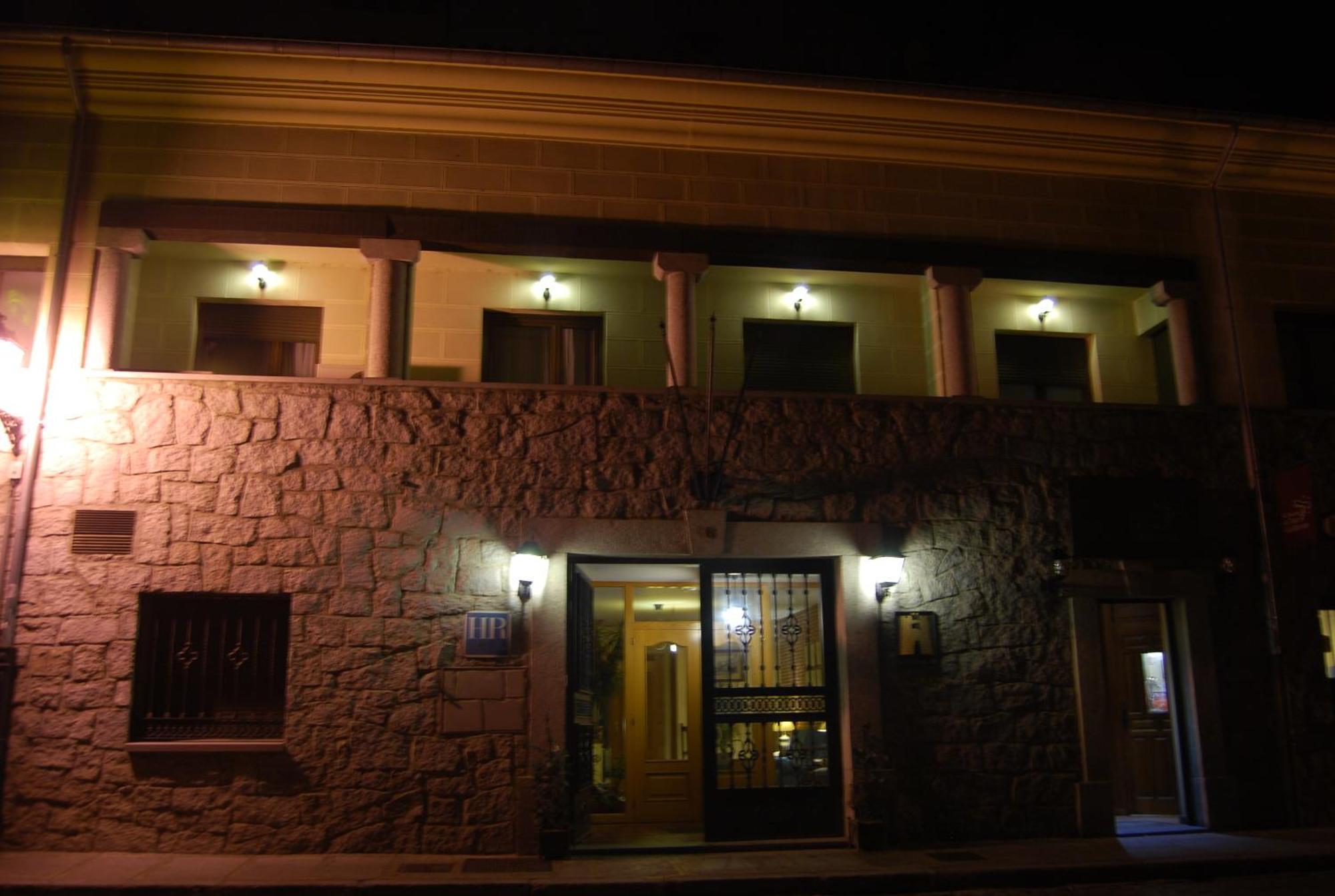 Hotel Arco San Vicente Ávila Eksteriør bilde