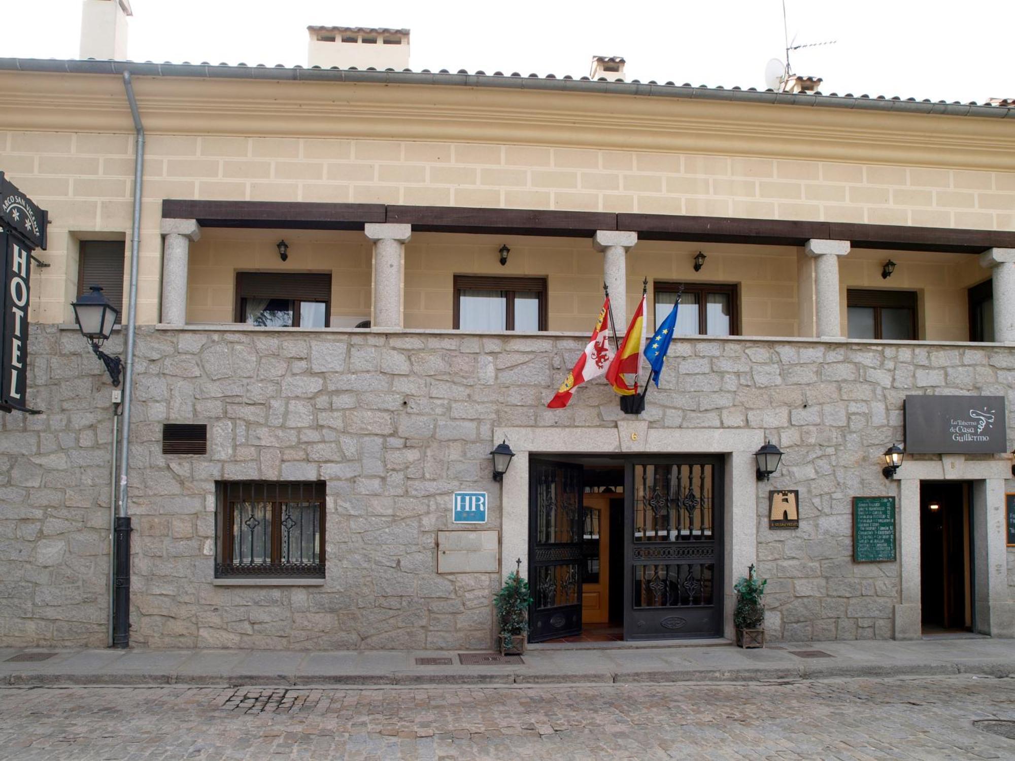 Hotel Arco San Vicente Ávila Eksteriør bilde