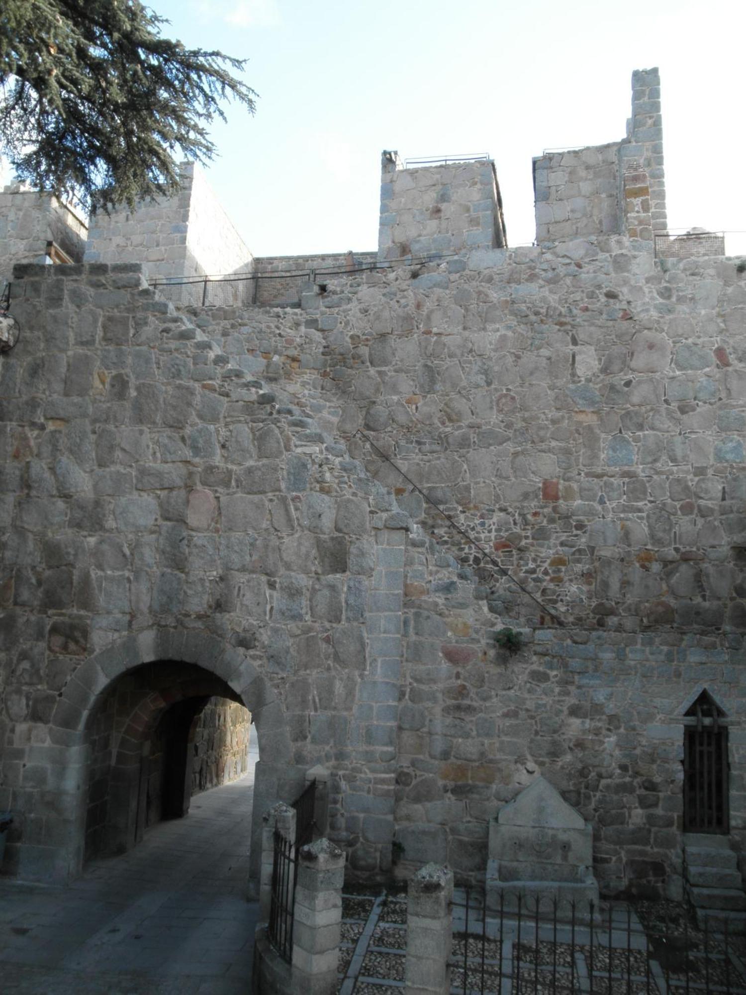 Hotel Arco San Vicente Ávila Eksteriør bilde