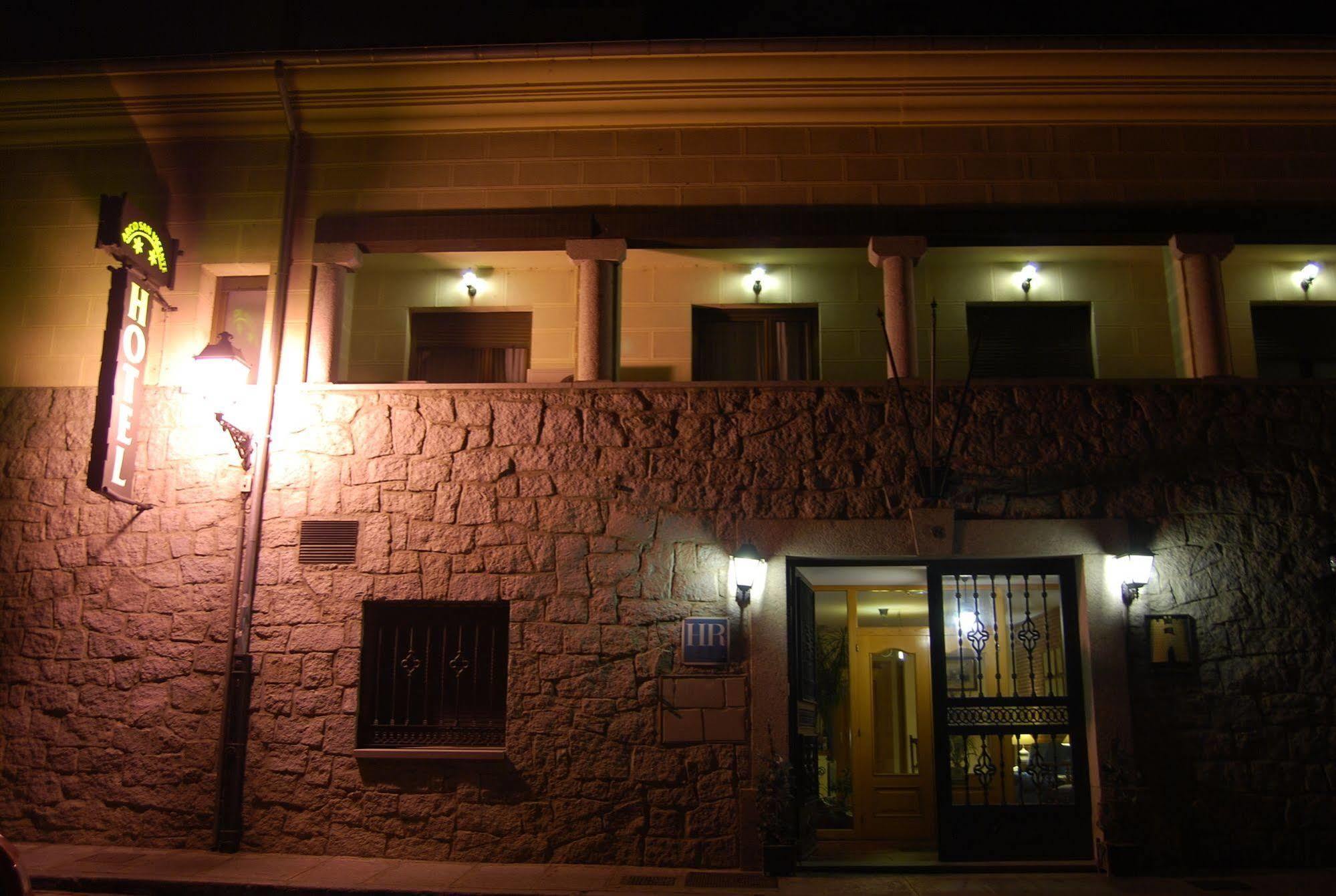 Hotel Arco San Vicente Ávila Eksteriør bilde